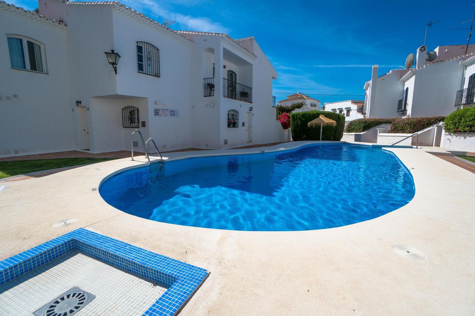 Los Pinos 19 Menyber Nerja Exterior foto