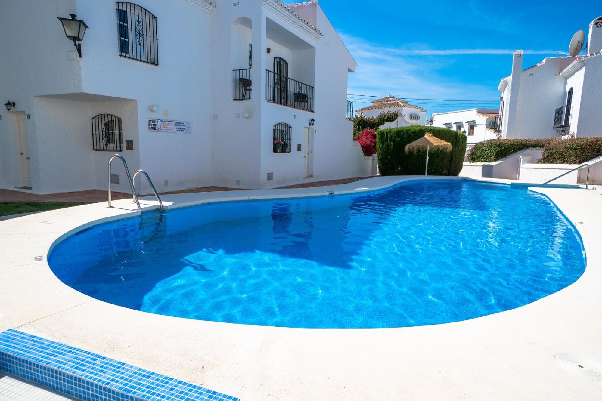 Los Pinos 19 Menyber Nerja Exterior foto